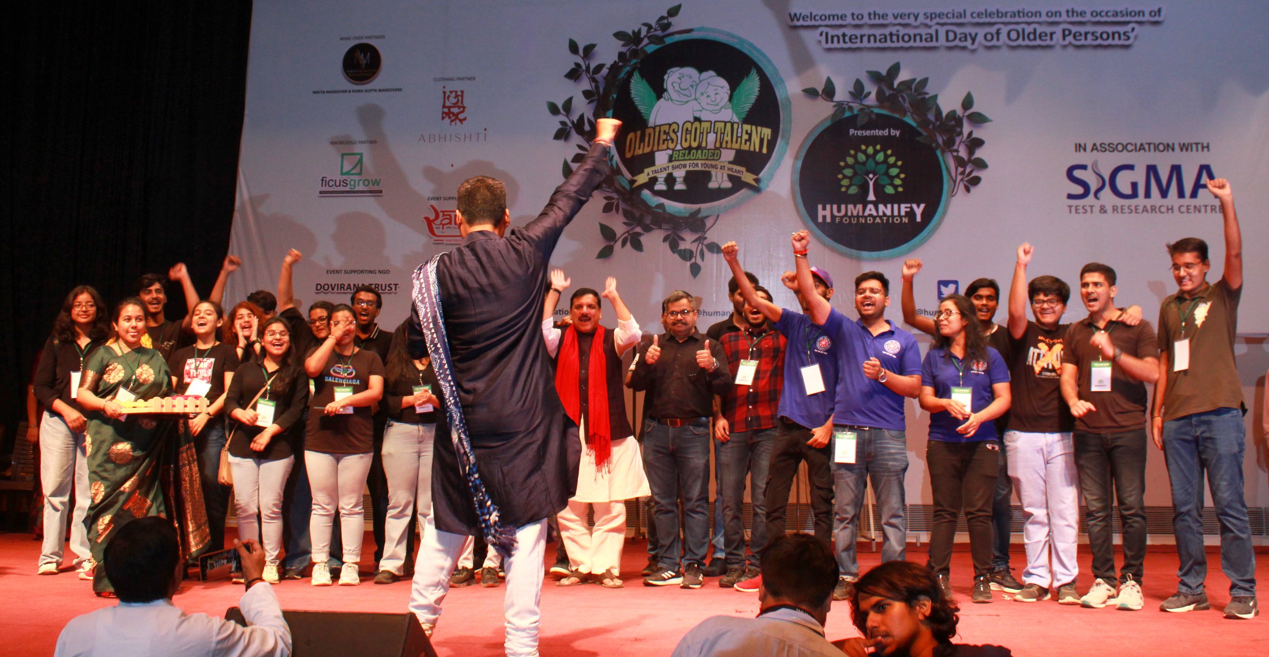 Outstanding-Oldies-Got-Talent-old-age-home-Delhi-Faridabad