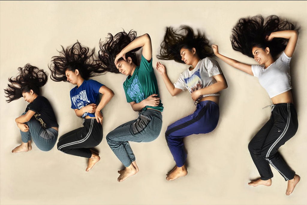 9-indian-girl-period-pain-menstruation